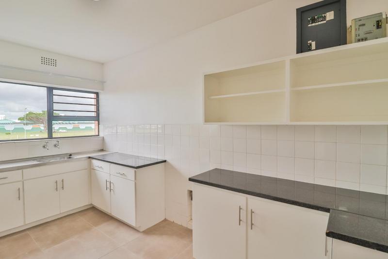 To Let 2 Bedroom Property for Rent in Thornton Western Cape